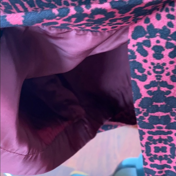 Halogen red leopard pencil skirt - Picture 6 of 13